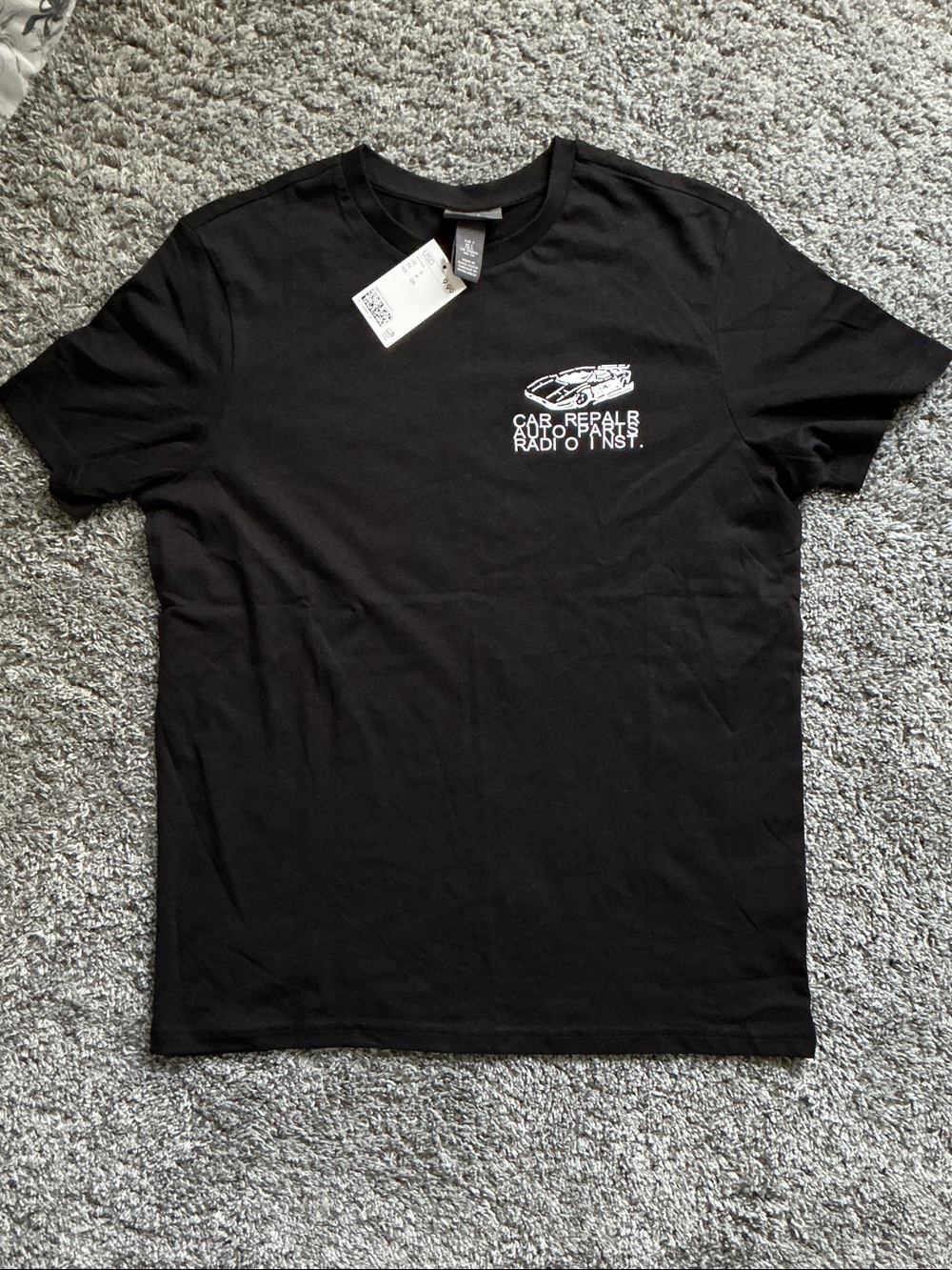 H&M Black Short Sleeve Tee with White Car Graphic